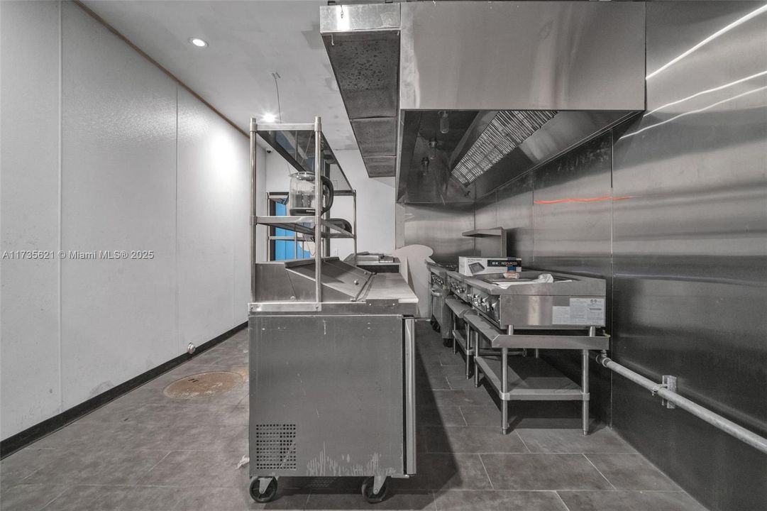 待售: $25,000,000 (0 贝兹, 0 浴室, 0 平方英尺)