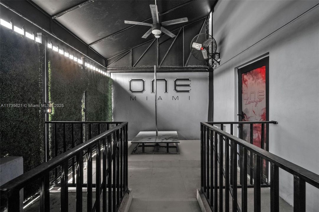 待售: $25,000,000 (0 贝兹, 0 浴室, 0 平方英尺)