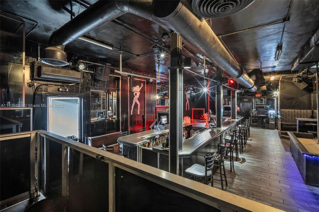 待售: $25,000,000 (0 贝兹, 0 浴室, 0 平方英尺)