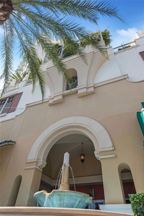 En Venta: $915,000 (3 camas, 2 baños, 1461 Pies cuadrados)