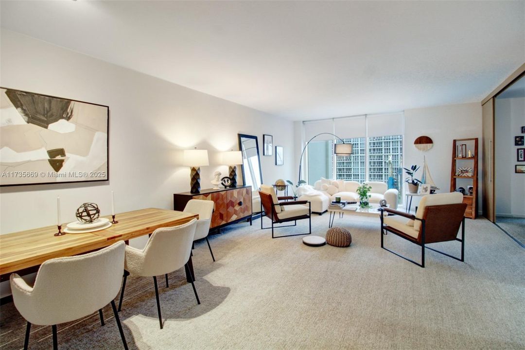 待售: $929,000 (2 贝兹, 2 浴室, 1056 平方英尺)