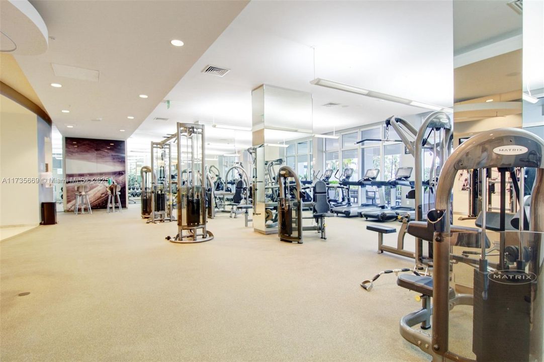 待售: $929,000 (2 贝兹, 2 浴室, 1056 平方英尺)