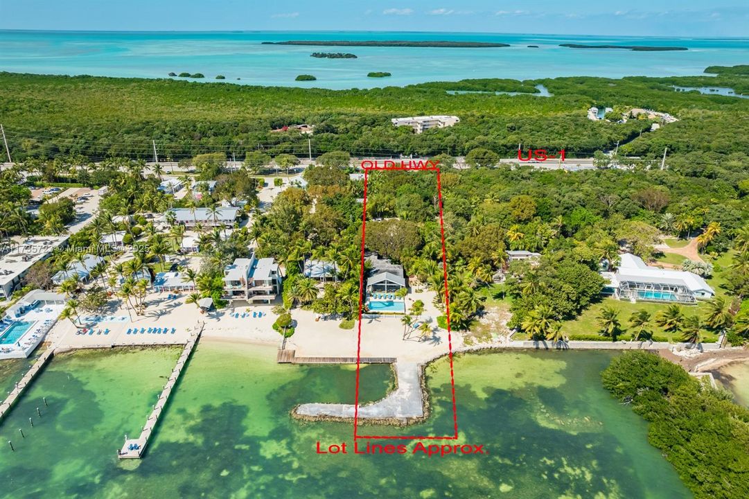 Недавно продано: $3,999,000 (5 спален, 4 ванн, 2358 Квадратных фут)