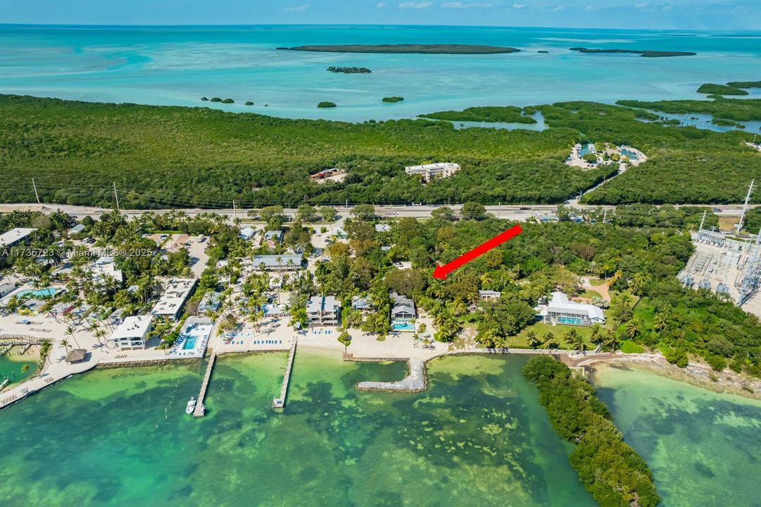 Недавно продано: $3,999,000 (5 спален, 4 ванн, 2358 Квадратных фут)