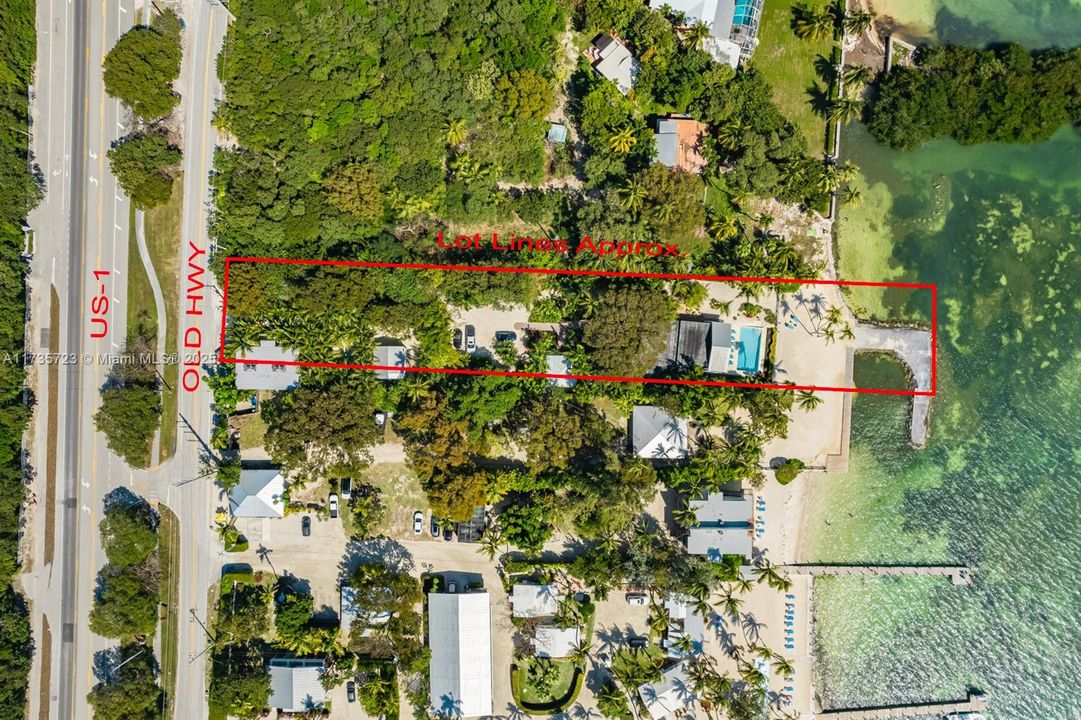 Недавно продано: $3,999,000 (5 спален, 4 ванн, 2358 Квадратных фут)