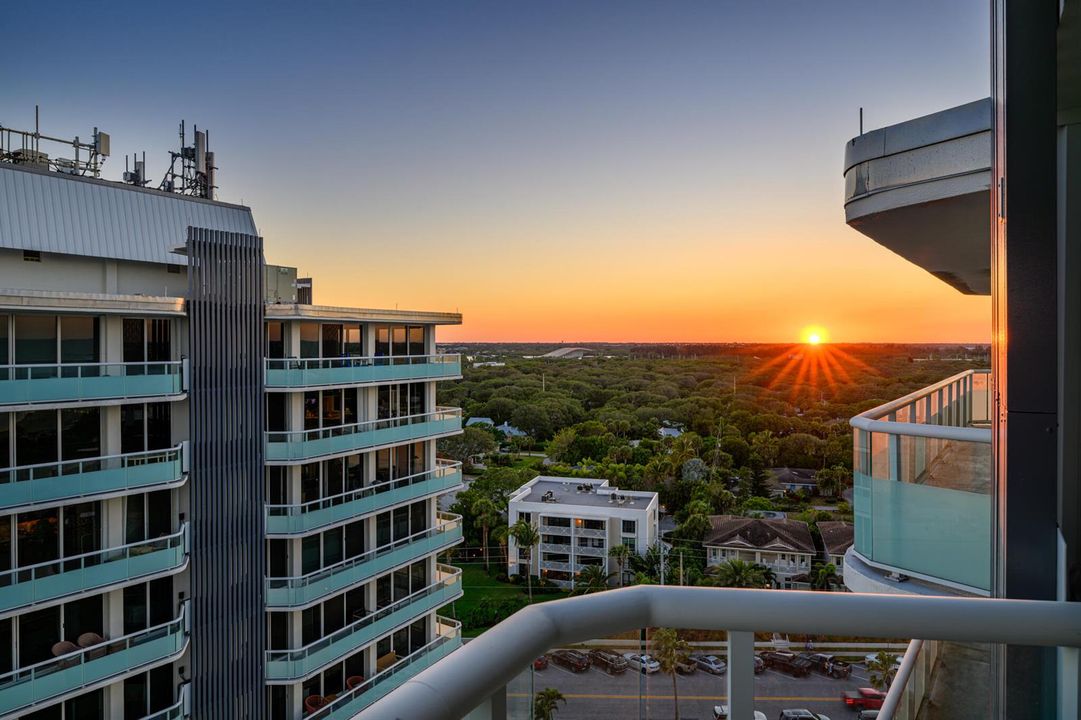 3554_Ocean_Dr_Penthouse_3N-420-Enhanced-