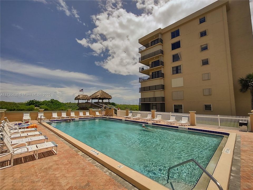 В аренду: $4,750 (2 спален, 2 ванн, 1154 Квадратных фут)