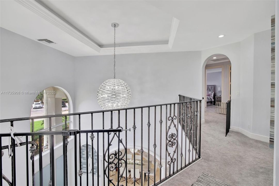 最近售出: $1,790,000 (4 贝兹, 3 浴室, 3486 平方英尺)