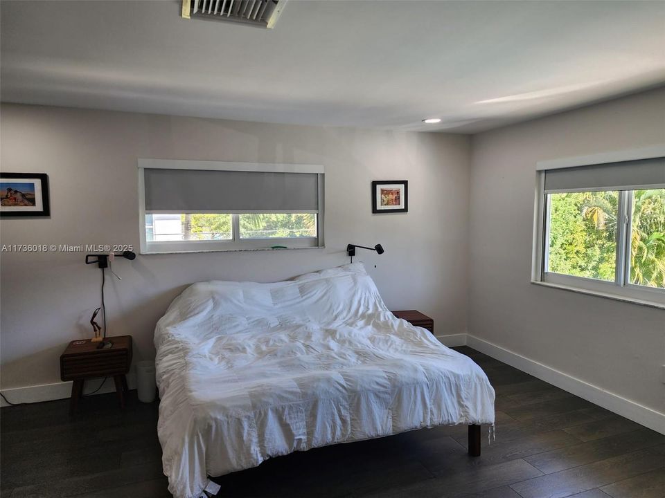 Recientemente alquilado: $7,900 (3 camas, 2 baños, 2200 Pies cuadrados)