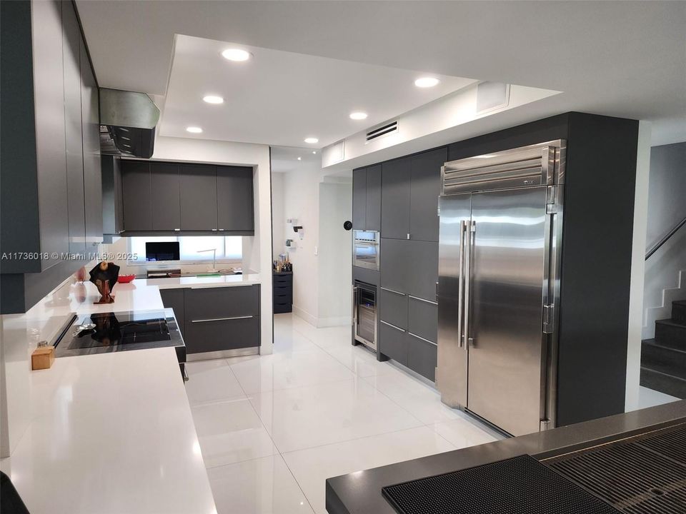 Recientemente alquilado: $7,900 (3 camas, 2 baños, 2200 Pies cuadrados)