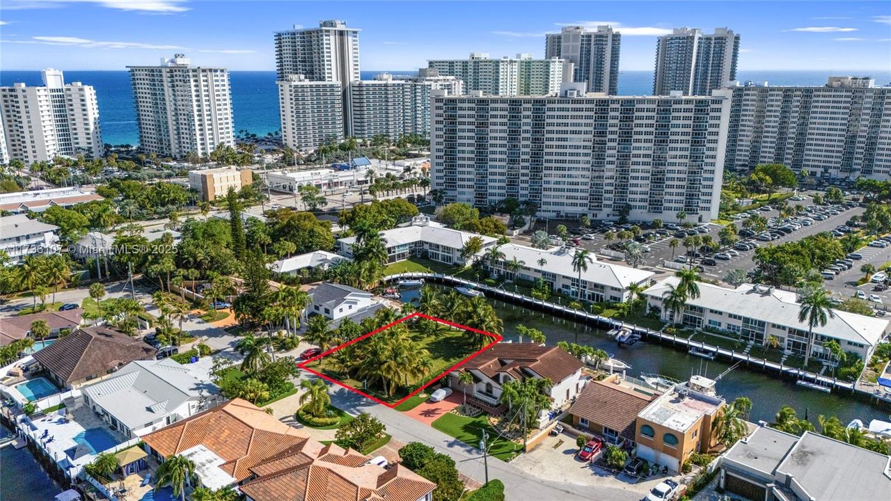 For Sale: $1,800,000 (0.18 acres)