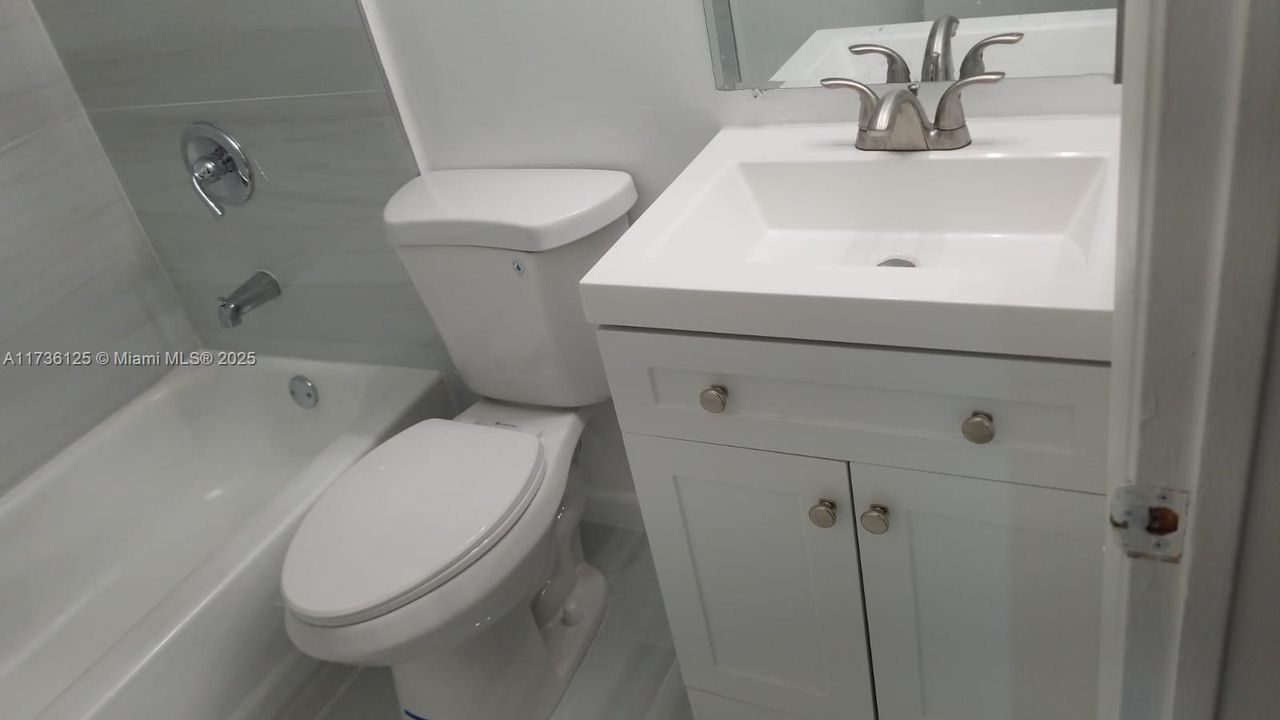 For Sale: $349,500 (3 beds, 2 baths, 1420 Square Feet)