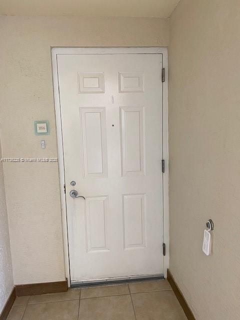 Recently Rented: $4,300 (2 beds, 2 baths, 1846 Square Feet)