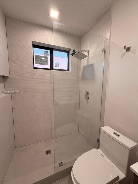 Activo con contrato: $610,000 (4 camas, 2 baños, 0 Pies cuadrados)