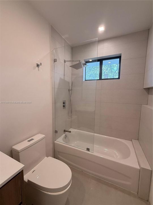 Activo con contrato: $610,000 (4 camas, 2 baños, 0 Pies cuadrados)