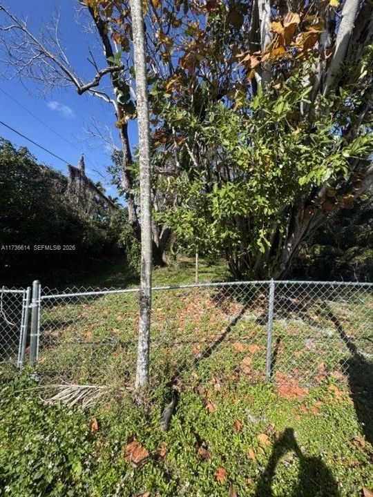 For Sale: $495,000 (0.62 acres)