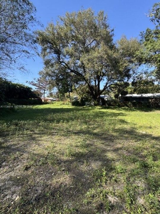 For Sale: $495,000 (0.62 acres)