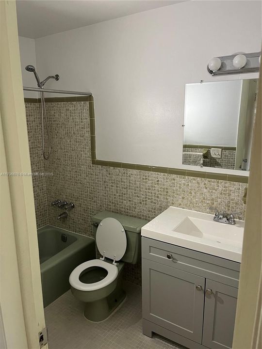 Vendido Recientemente: $8,995,000 (0 camas, 0 baños, 0 Pies cuadrados)