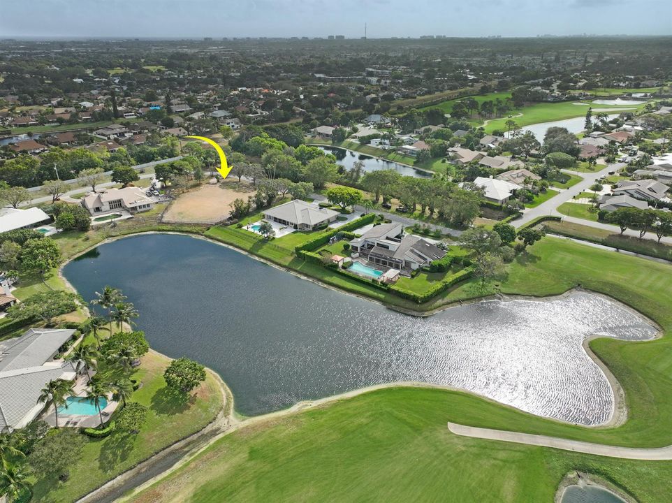 Exceptional 1 Acre Waterfront Lot