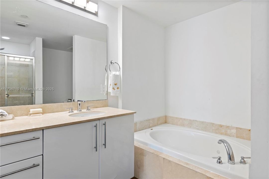 На продажу: $890,000 (3 спален, 3 ванн, 1849 Квадратных фут)