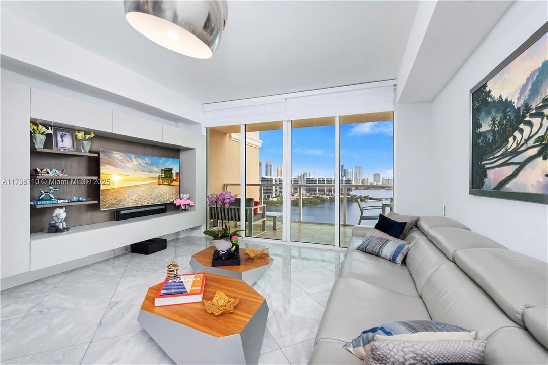 На продажу: $890,000 (3 спален, 3 ванн, 1849 Квадратных фут)