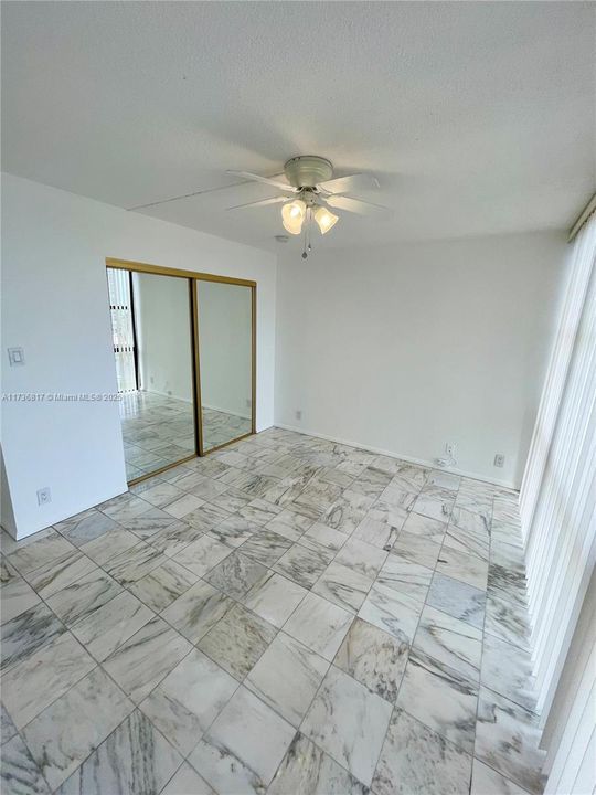 Recently Rented: $2,800 (2 beds, 2 baths, 1430 Square Feet)