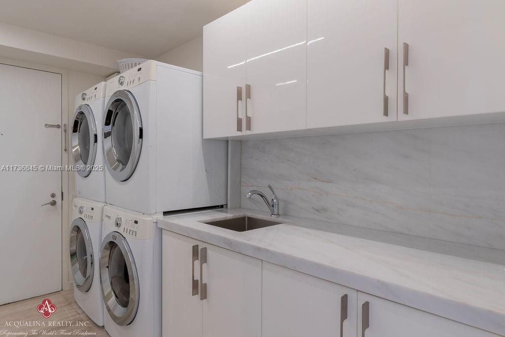 Recently Sold: $5,300,000 (4 beds, 4 baths, 2736 Square Feet)