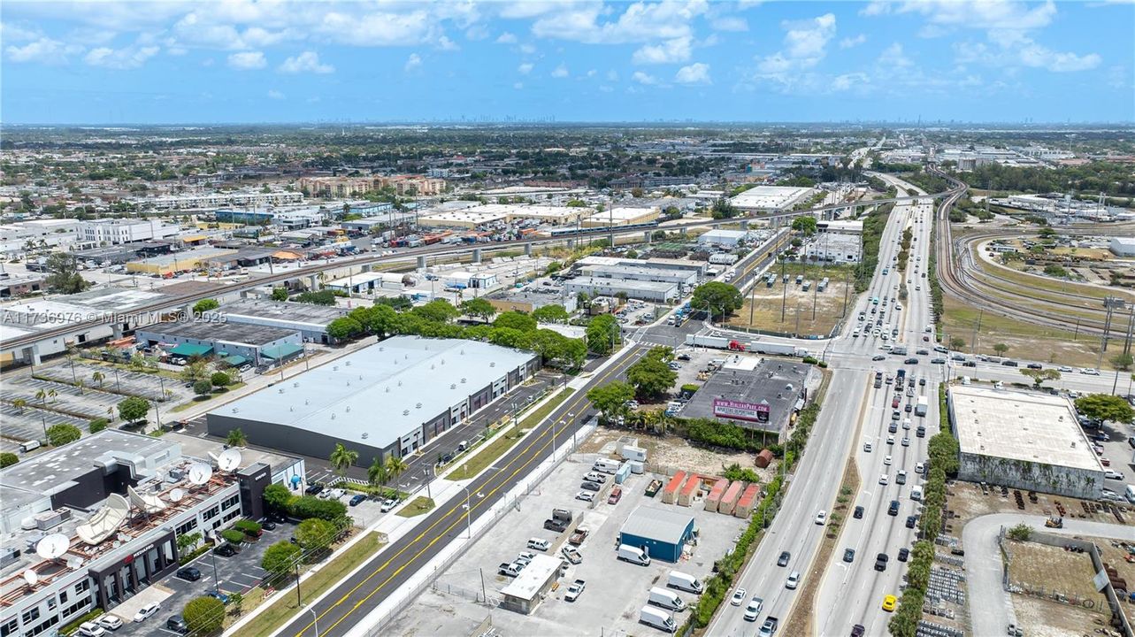 最近售出: $2,421,790 (0 贝兹, 0 浴室, 0 平方英尺)