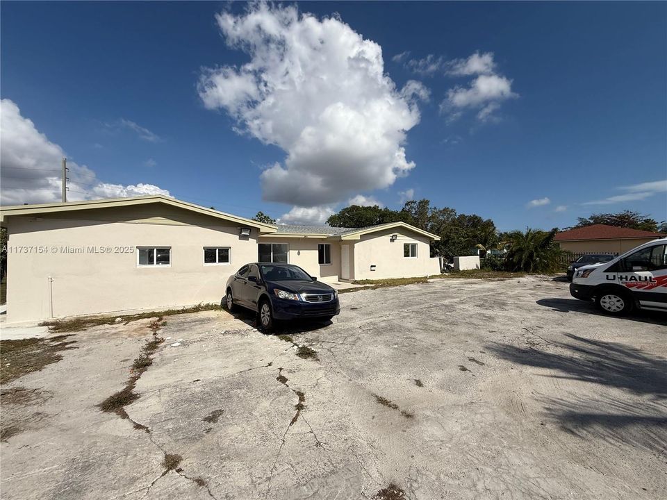 待售: $4,500,000 (0 贝兹, 0 浴室, 0 平方英尺)