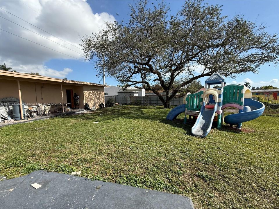 待售: $4,500,000 (0 贝兹, 0 浴室, 0 平方英尺)