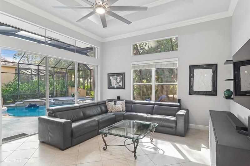 24_8825BallyBunionRd_3002_FamilyRoom_Fle