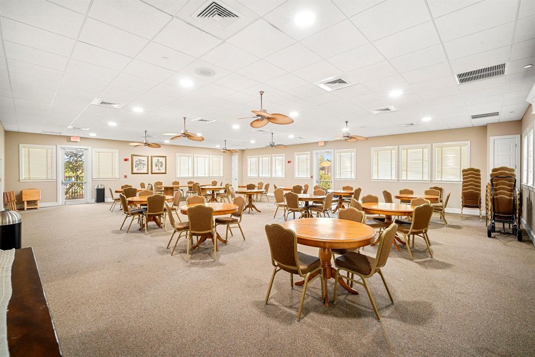 Island Club Big Room 2023