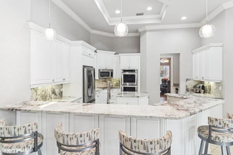 18_8825BallyBunionRd_177002_Kitchen_Flex