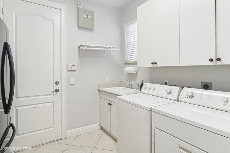 63_8825BallyBunionRd_44_LaundryRoom_Flex