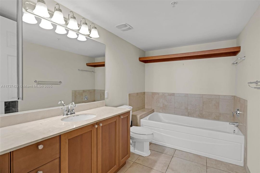 Vendido Recientemente: $475,000 (1 camas, 1 baños, 780 Pies cuadrados)