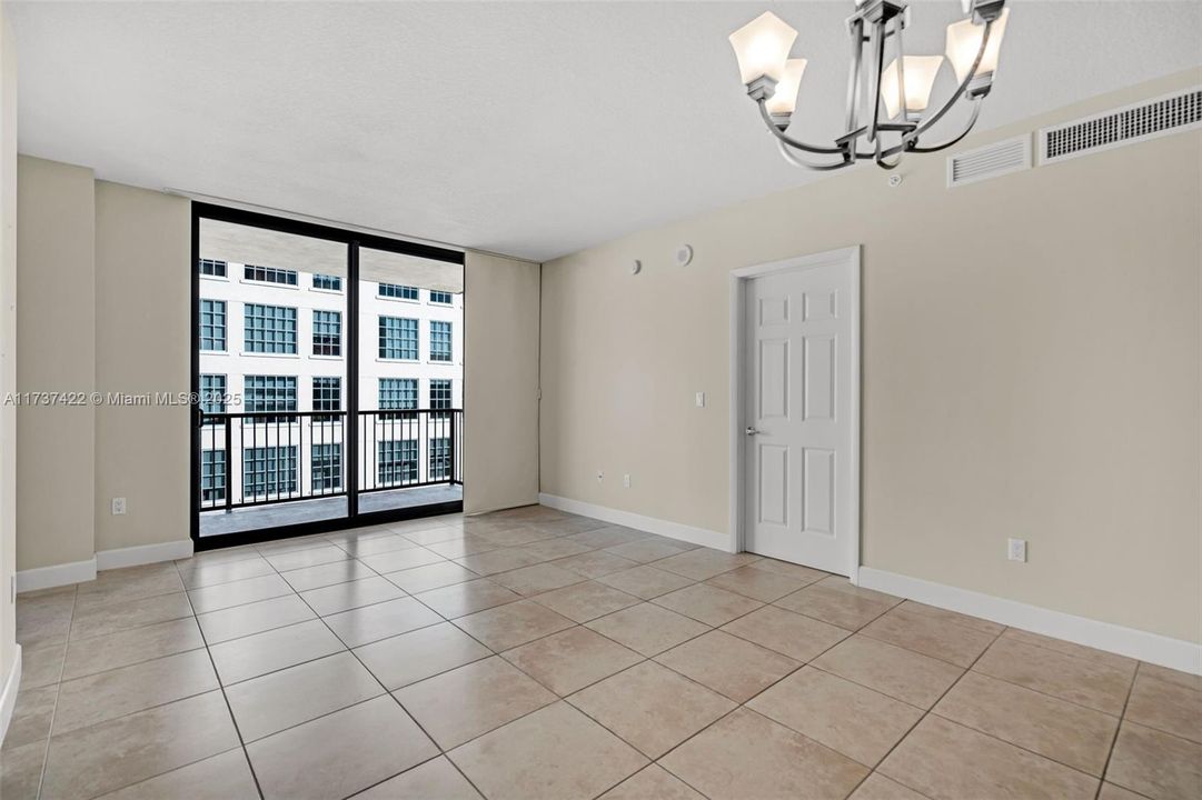 Vendido Recientemente: $475,000 (1 camas, 1 baños, 780 Pies cuadrados)