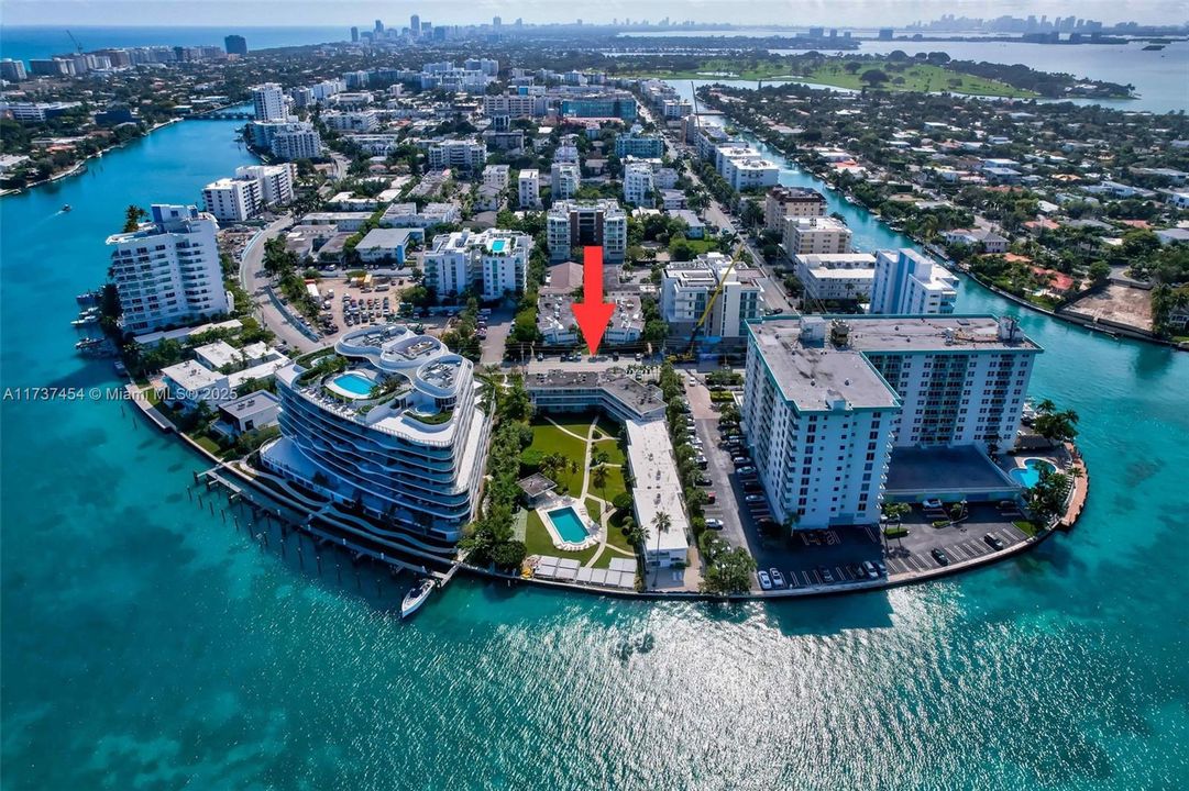 Vendido Recientemente: $320,000 (2 camas, 2 baños, 750 Pies cuadrados)