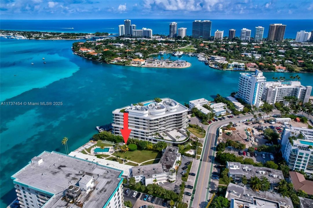 Vendido Recientemente: $320,000 (2 camas, 2 baños, 750 Pies cuadrados)