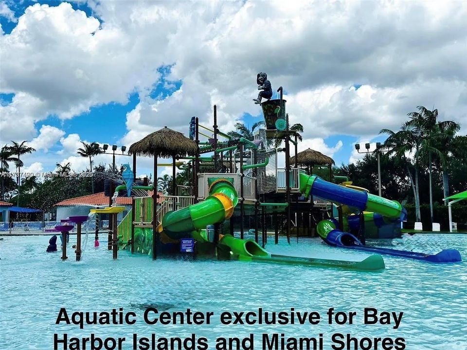 For Sale: $4,725,000 (5 beds, 5 baths, 5009 Square Feet)