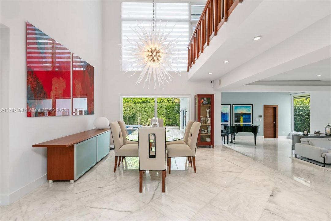 For Sale: $4,725,000 (5 beds, 5 baths, 5009 Square Feet)