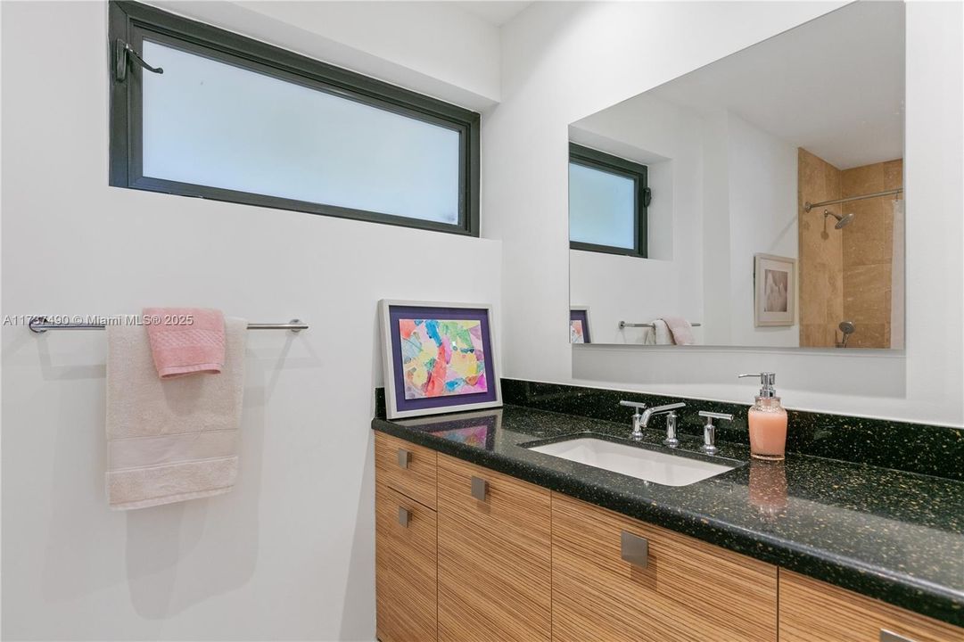 For Sale: $4,725,000 (5 beds, 5 baths, 5009 Square Feet)