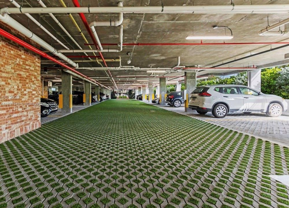 Vendido Recientemente: $1,250,000 (2 camas, 2 baños, 1101 Pies cuadrados)