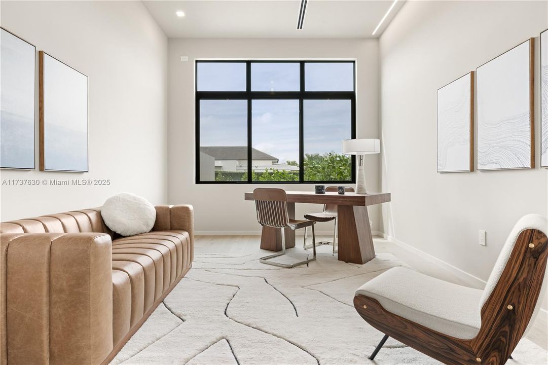 待售: $3,720,000 (5 贝兹, 5 浴室, 4852 平方英尺)