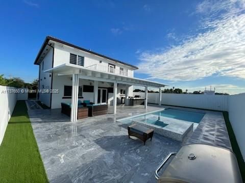 待售: $1,174,999 (4 贝兹, 3 浴室, 2166 平方英尺)