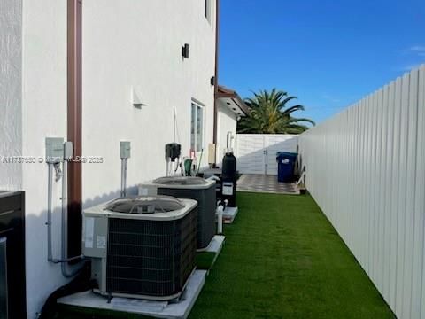 待售: $1,174,999 (4 贝兹, 3 浴室, 2166 平方英尺)