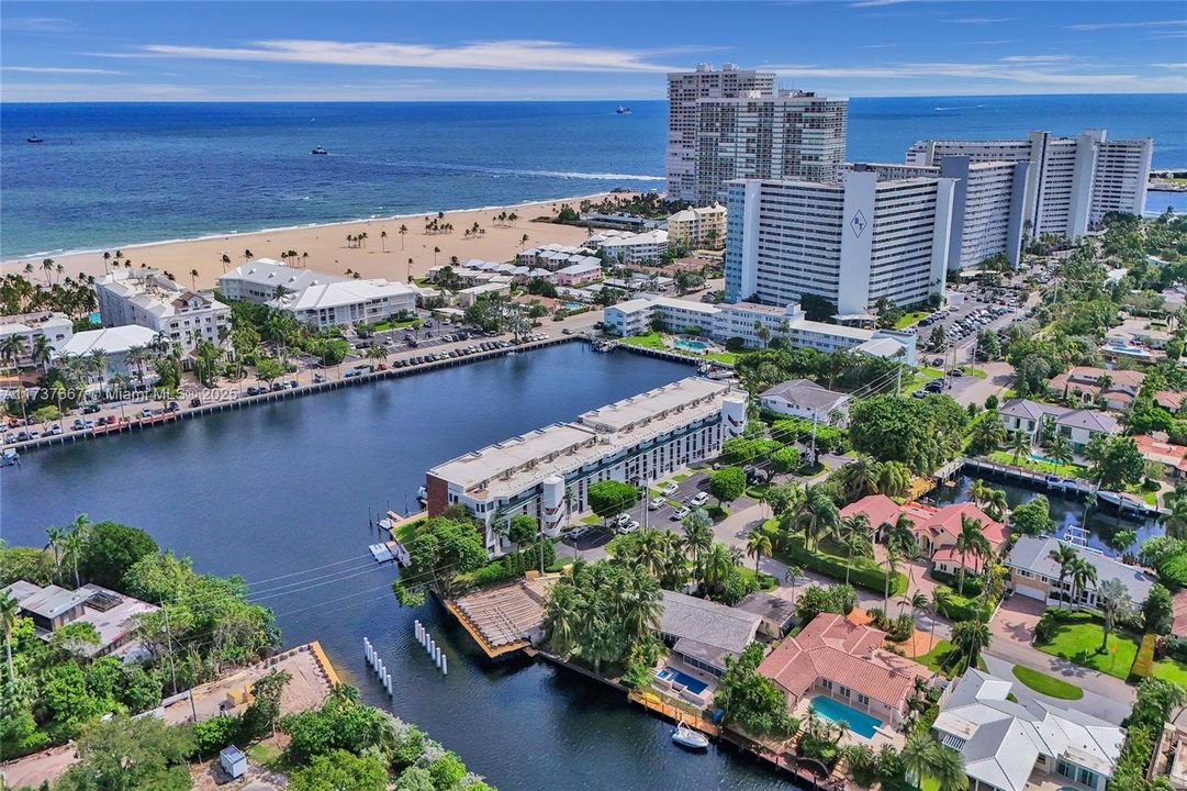 En Venta: $1,699,000 (3 camas, 2 baños, 1750 Pies cuadrados)