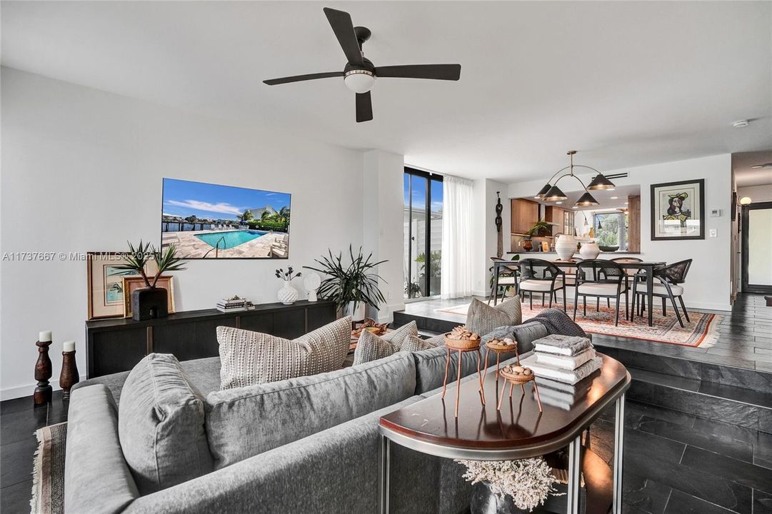 En Venta: $1,699,000 (3 camas, 2 baños, 1750 Pies cuadrados)