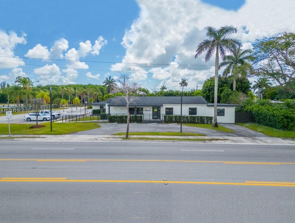 Vendido Recientemente: $1,995,000 (0 camas, 0 baños, 0 Pies cuadrados)