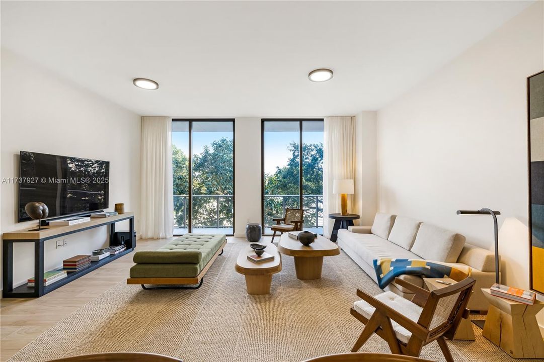 待售: $2,850,000 (3 贝兹, 3 浴室, 1811 平方英尺)