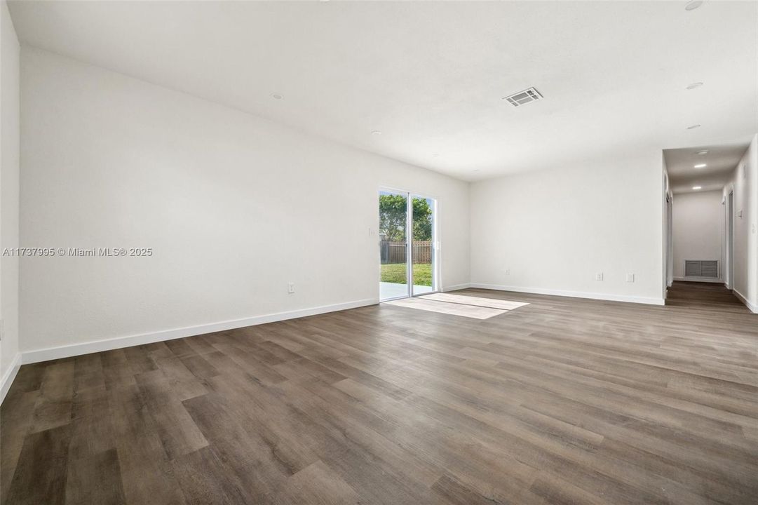 Recently Sold: $459,900 (3 beds, 2 baths, 0 Square Feet)